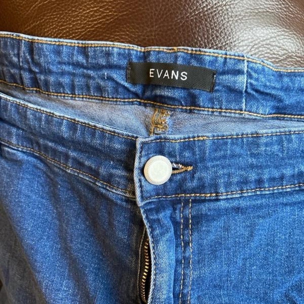 Women’s jeans